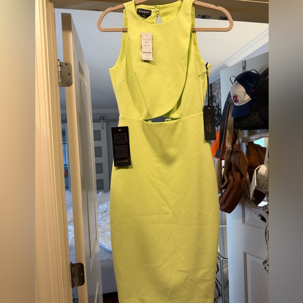 BEBE CROSSOVER CUTOUT MIDI DRESS